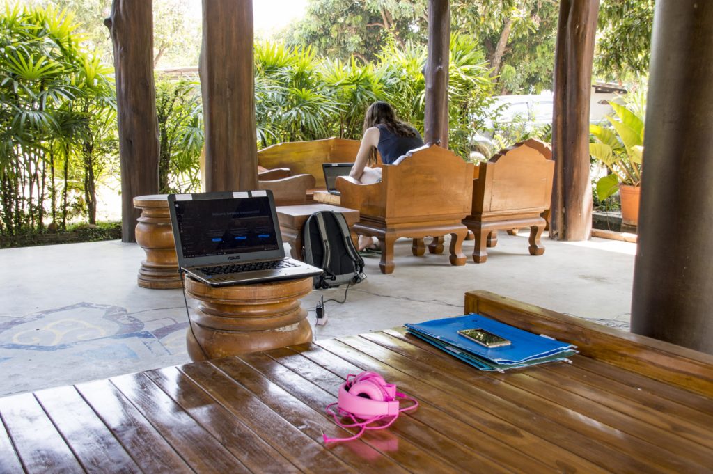 What to Know Before Volunteering as an English Teacher Abroad 4 wolontariat w tajlandii