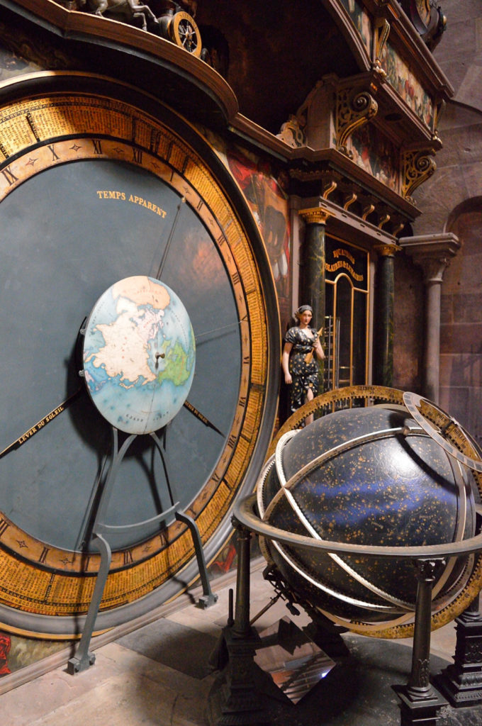 things to see in Strasbourg: Astronomical clock in Strasbourg Catherdal