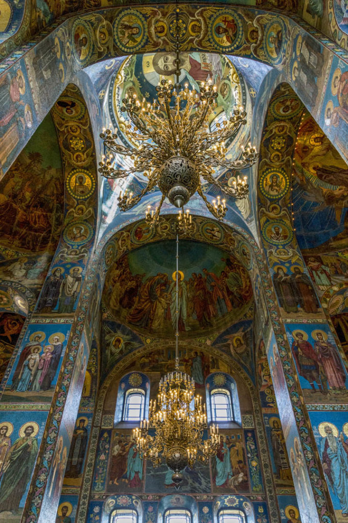 which cathedrals to see in saint petersburg
