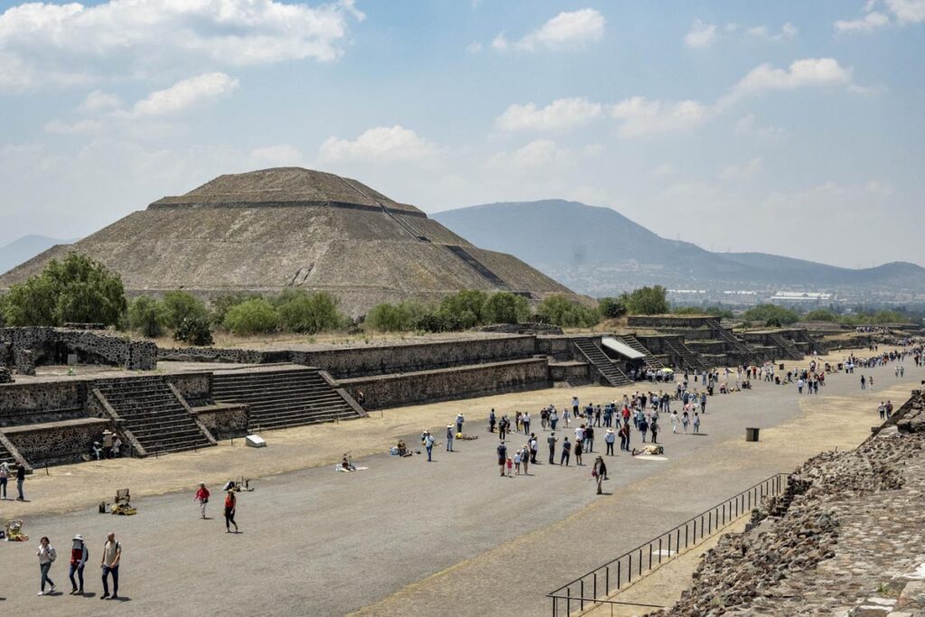 Meksyk - wakacje na własną rękę. Jak zorganizować wyjazd i o czym pamiętać? teotihuacan