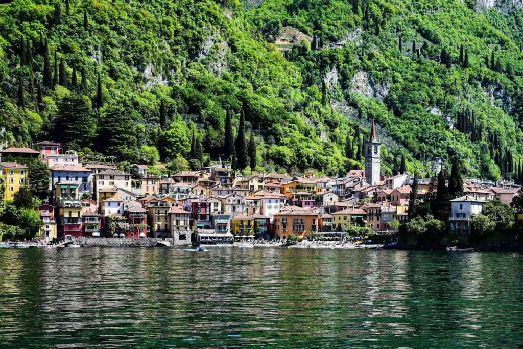 Wycieczka górska nad włoskim jeziorem Como. Z Lecco na Monte Barro w 2024. lecco atrakcje 1