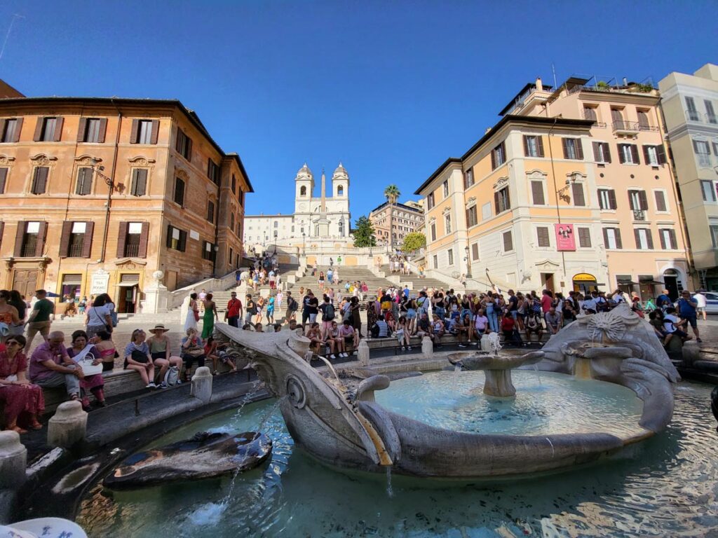 Weekend in Rome, Italy: 2 days sightseeing itinerary weekend in rome piazza di spagna 3