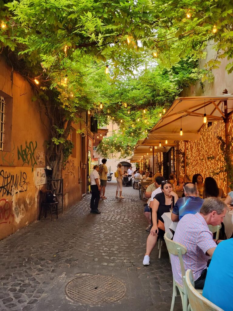 Weekend in Rome, Italy: 2 days sightseeing itinerary weekend in rome trastevere