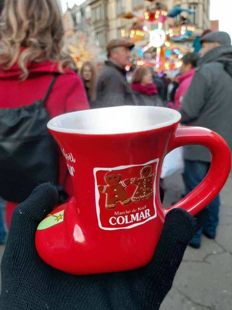 5 Amazing Things To Do In Colmar, France colmar alsace christmas market 4
