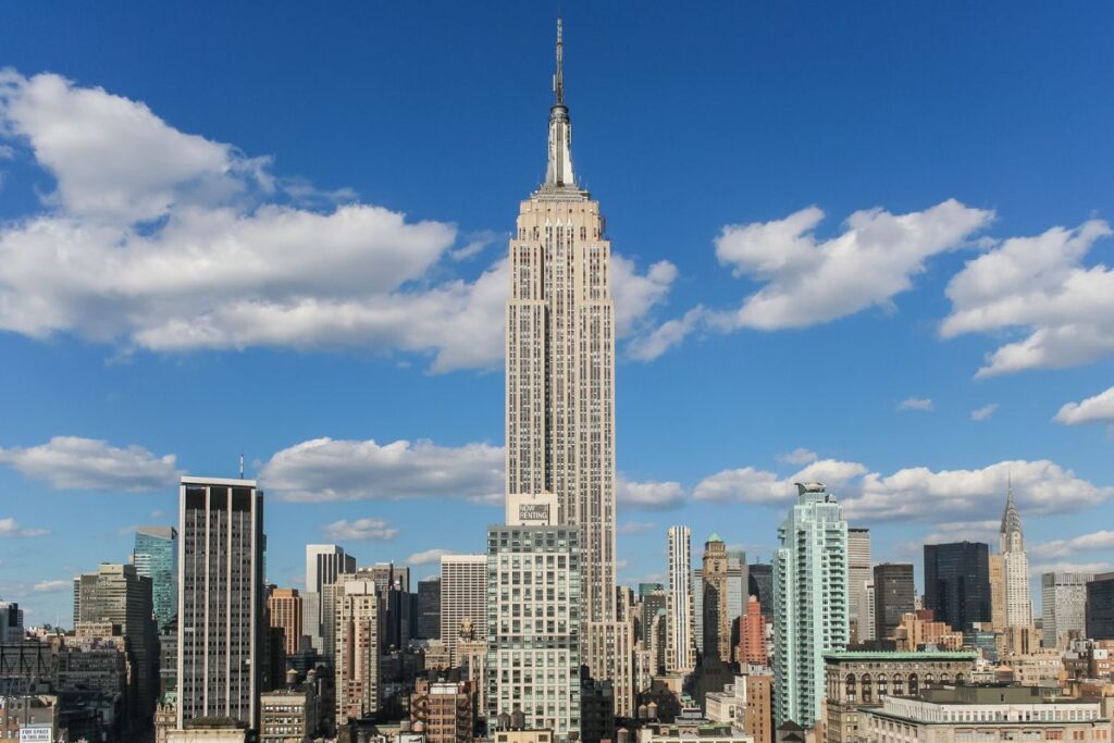 Co zobaczyć w Nowym Jorku? Atrakcje metropolii 11 Co zobaczyć w Nowym Jorku? Atrakcje metropolii empire state atrakcje nowy jork