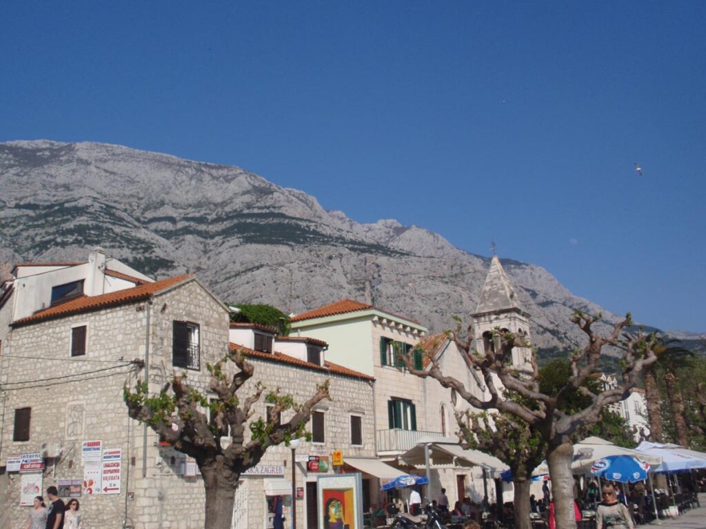 Gdzie do Chorwacji? Przegląd 10 najpiękniejszych miejsc na wakacje 22 Gdzie do Chorwacji? Przegląd 10 najpiękniejszych miejsc na wakacje gdzie do chorwacji makarska 1