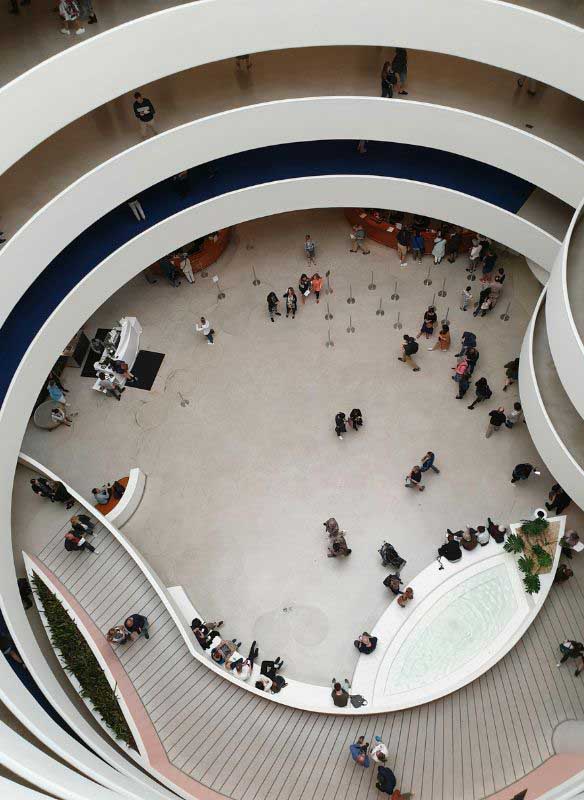 Co zobaczyć w Nowym Jorku? Atrakcje metropolii 17 Co zobaczyć w Nowym Jorku? Atrakcje metropolii gugenheim nowy jork muzea ciekawe miejsca