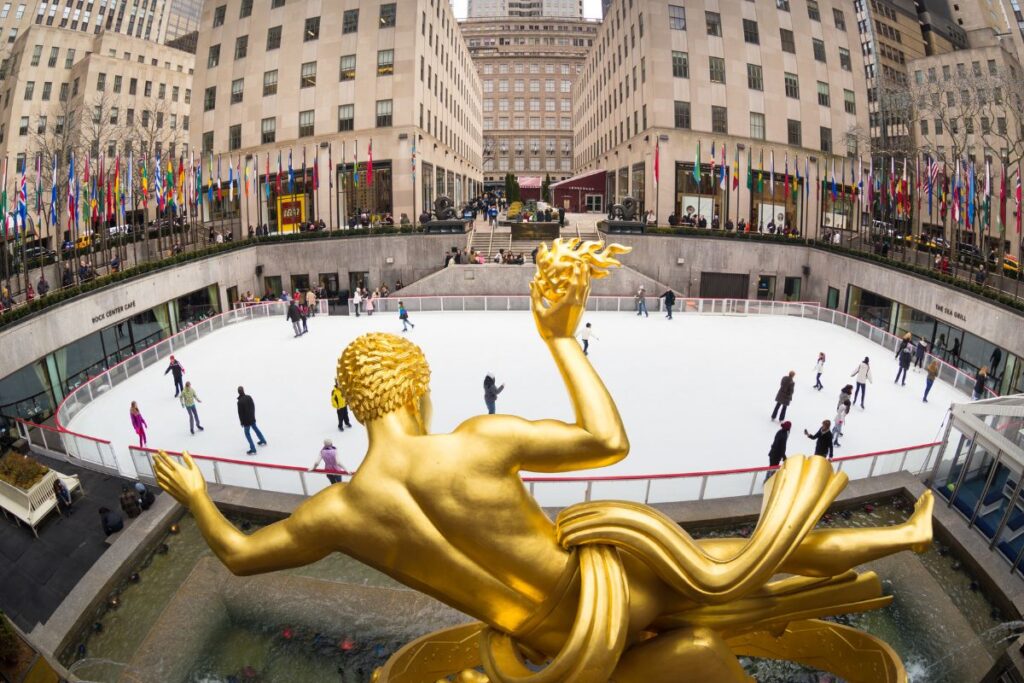 Co zobaczyć w Nowym Jorku? Atrakcje metropolii 12 Co zobaczyć w Nowym Jorku? Atrakcje metropolii nowy jork zwiedzanie rockefeller