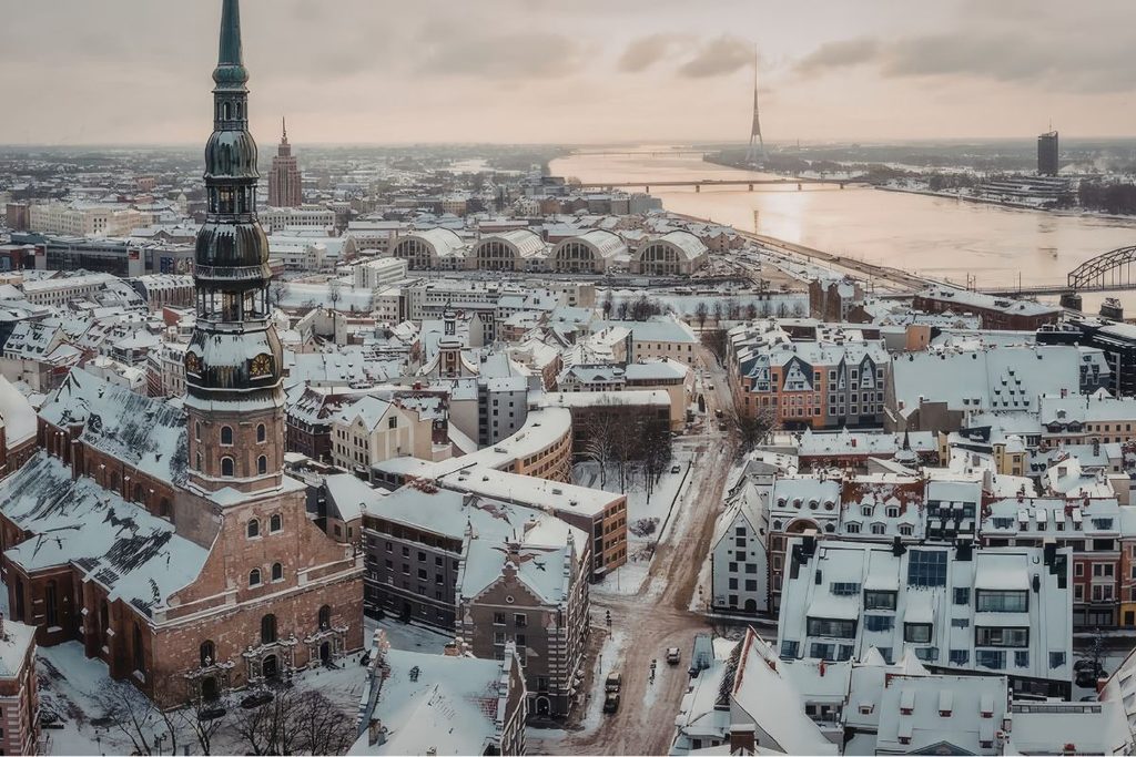 Najpiękniejsze jarmarki Bożonarodzeniowe w Europie. Gdzie warto pojechać? jarmarki bozonarodzeniowe europa kopenhaga 3