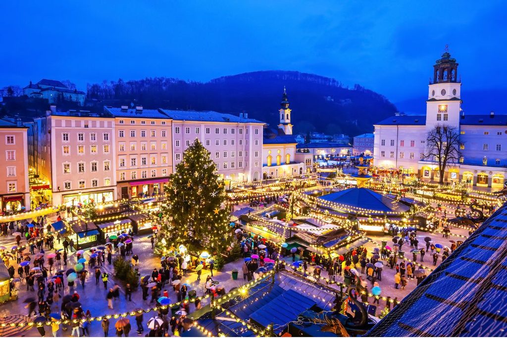Najpiękniejsze jarmarki Bożonarodzeniowe w Europie. Gdzie warto pojechać? jarmarki swiateczne w europie salzburg 1