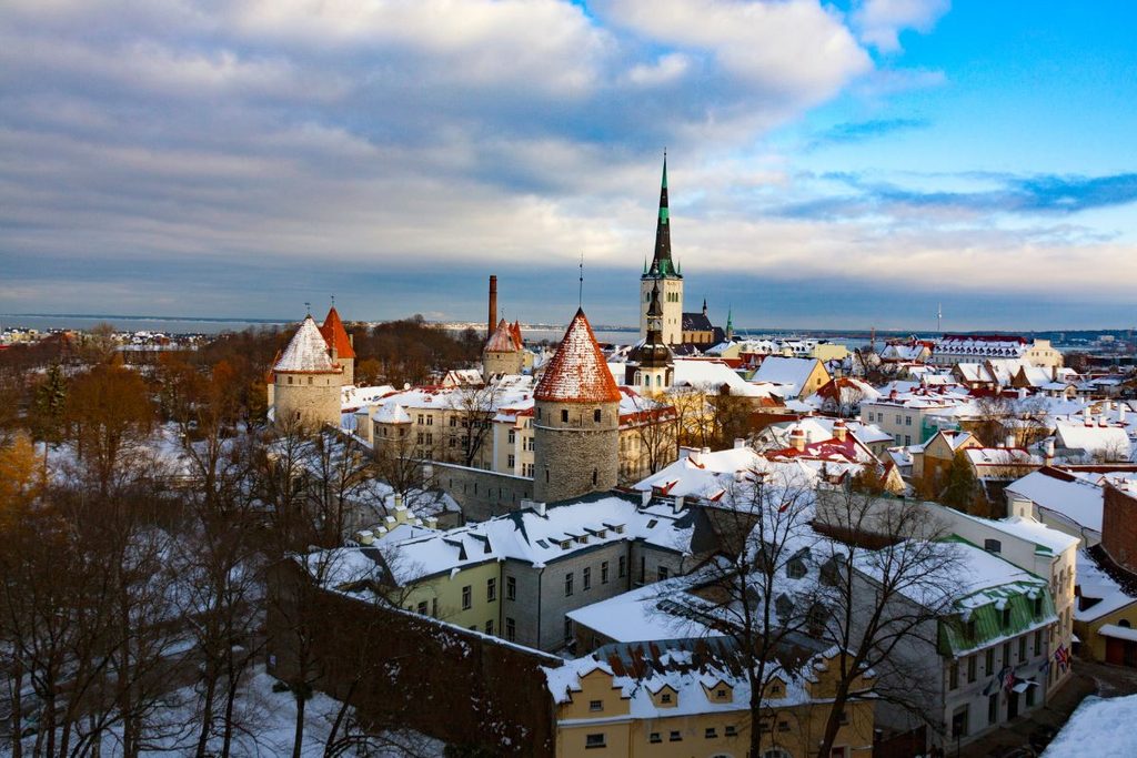 Najpiękniejsze jarmarki Bożonarodzeniowe w Europie. Gdzie warto pojechać? tallinn najpiekniejsze jarmarki bozonarodzeniowe europa 4